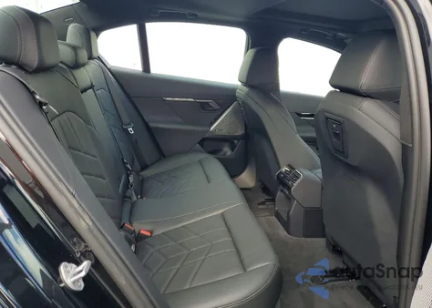 2026 BMW 530 Xi z USA, uszkodzony, nr VIN WBA53FJ03TCW32988